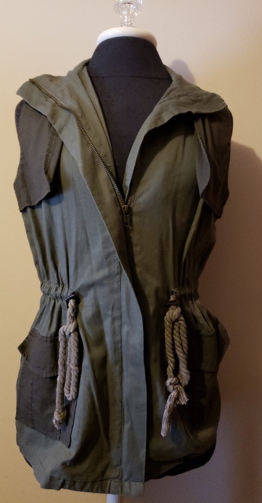 Jacket Sleeveless